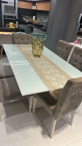 Jogo de Mesa de Jantar branco com 6 cadeiras
