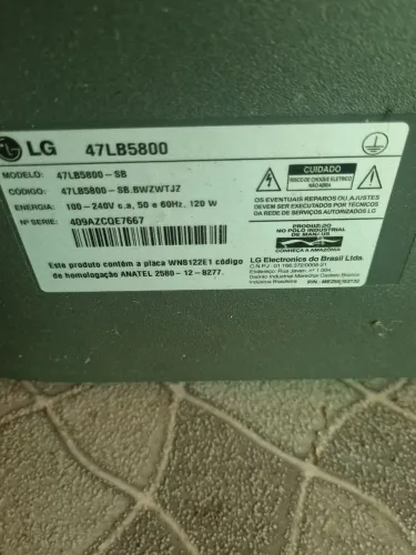Tv para retirada de peça.