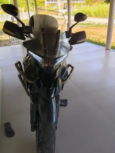 Moto sem detalhes,moto novo abaixa quilometragem
