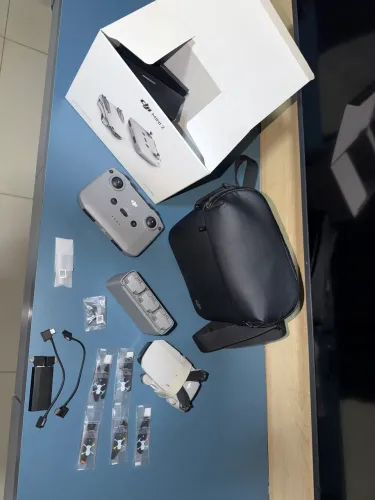 Drone DJI Mini 2 Fly More Combo
