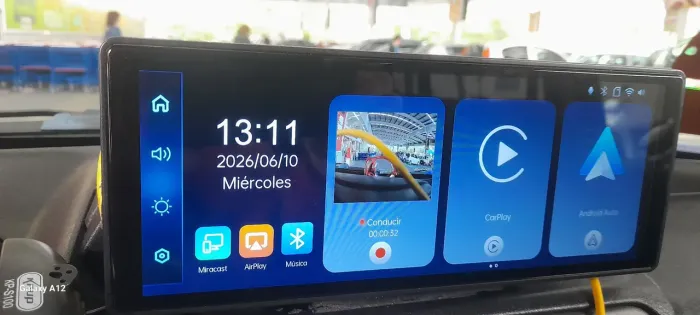Carplay universal 250