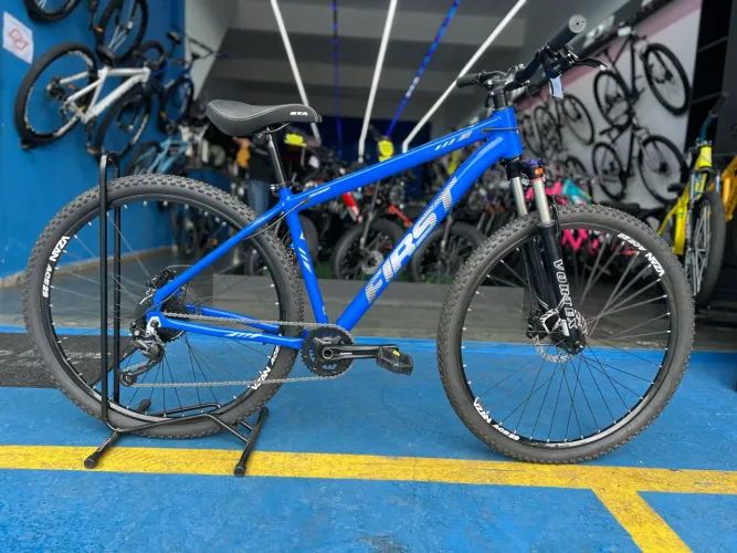 Bicicleta First aro 29, kit 1x9