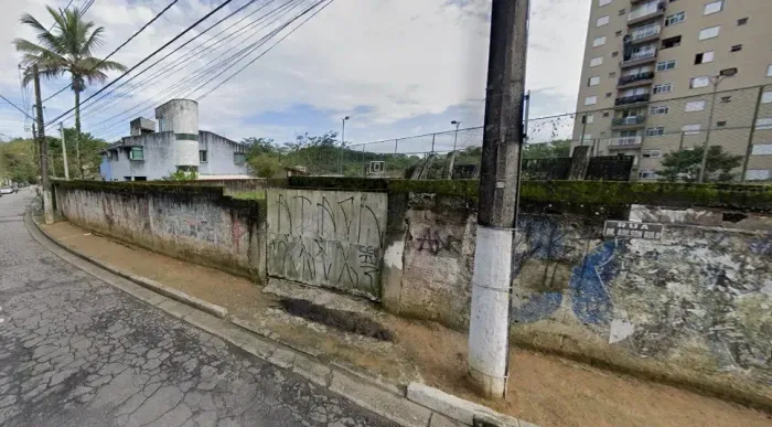 Imóvel para aluguel e venda com 443 metros quadrados em Morro Nova Cintra - Santos - SP