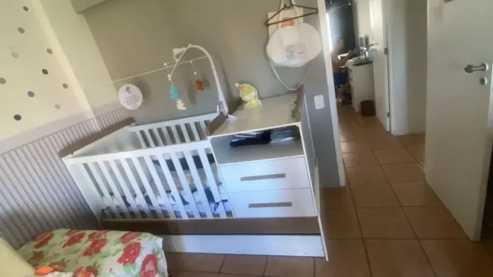 Berço com trocador
