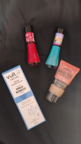 Kit de Maquiagem e Skincare Vult - NOVO e Fechado