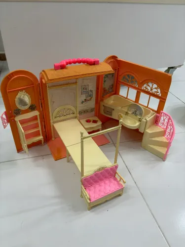 Casa da Barbie (com avaria)