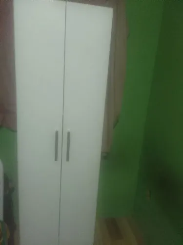 Guarda roupas precinho chama ZAP *37