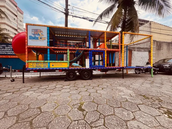 Carretinha playground 