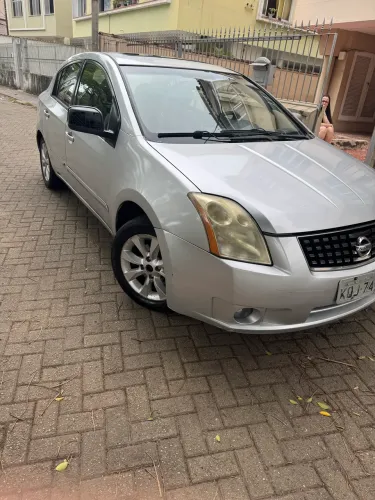 Nissan Sentra S 2.0/ 2.0 Flex Fuel 16V Aut. 2011
