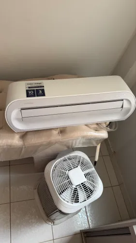 Ar condicionado Electrolux Color Adapt