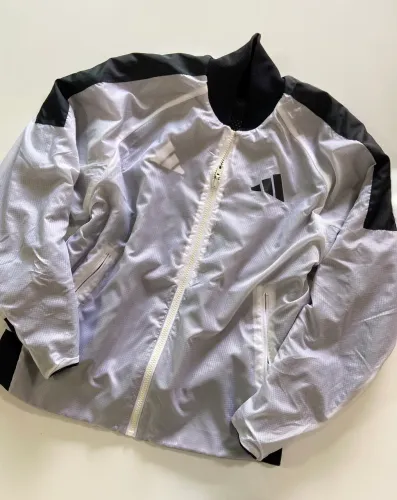 Jaqueta corta vento, Adidas, frente e versa