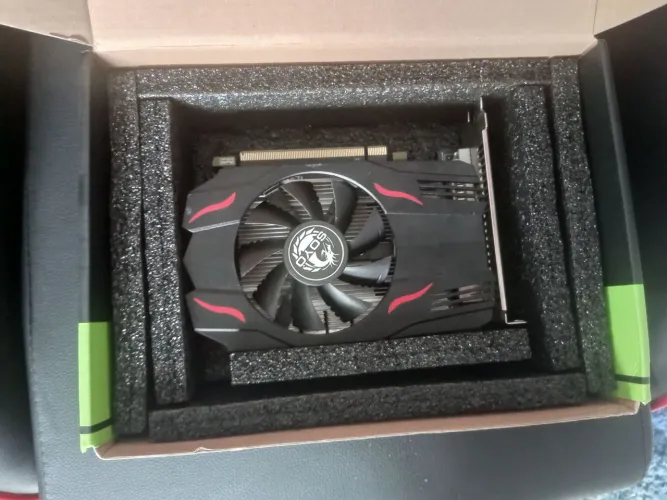 Placa de Video RX 550 4G Soyo