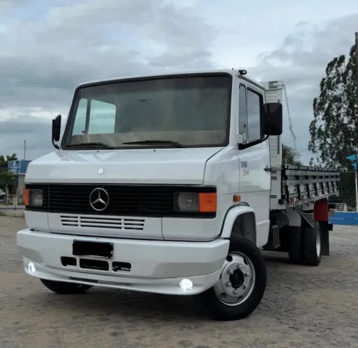 Mercedinha 710