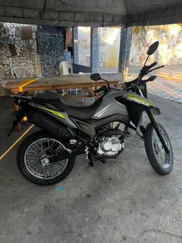 Bros 160
