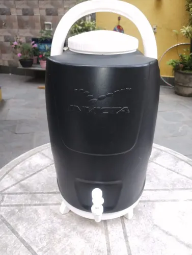 Garrafão Botijão Térmico Invicta 12l - Água Suco Café (Leia todo o anúncio)