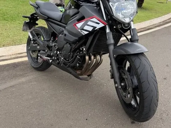 VENDO Yamaha XJ6 N 2013