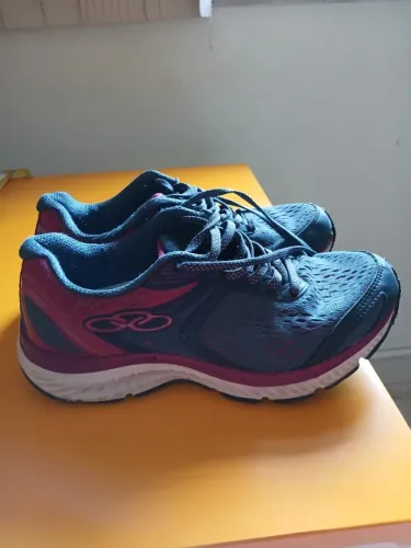 Tênis Feminino