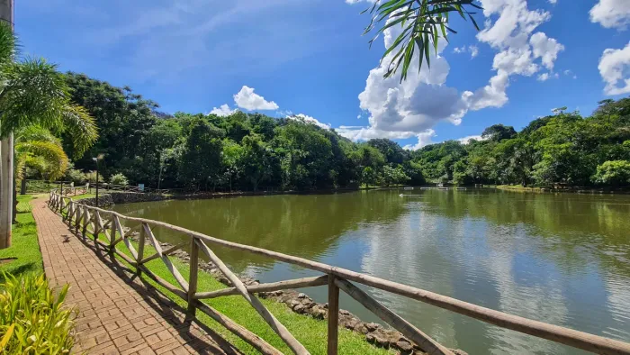 Terreno à venda 807M², Condomínio do Lago, Goiânia - GO | Lote de 807m² na parte alta do c