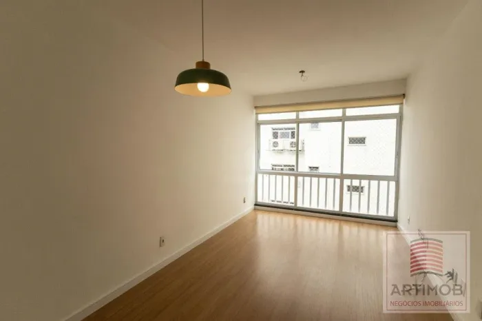 Apartamento para Alugar no Itaim Bibi com 2 Dormitórios