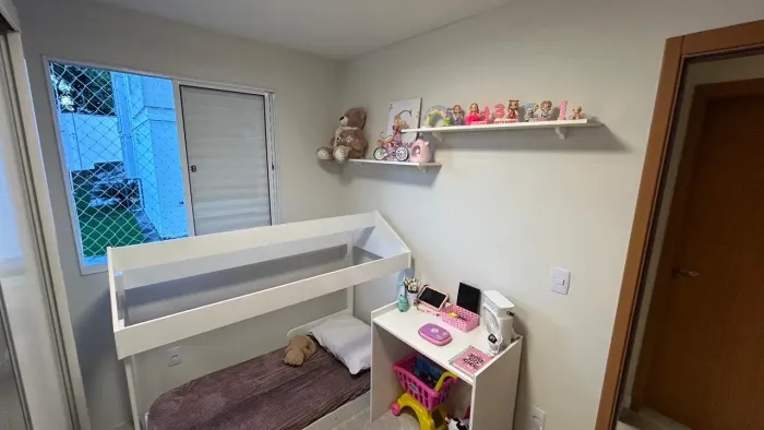Cama montessoriana de casinha 