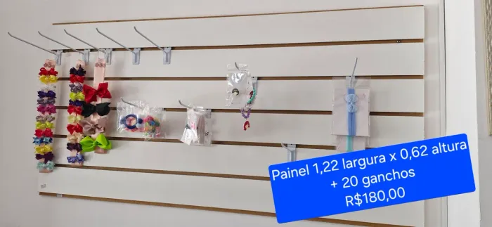 Painel MDF acompanha 20 ganchos