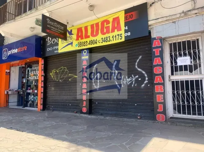 Loja de 100m² 2 banheiros 2 amplo salão/estoque em frente ao paradão de ônibusItaú etros q