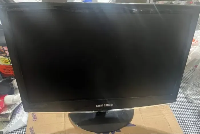 Samsung Syncmaster 933sn Lcd Tft 18.5 R$300