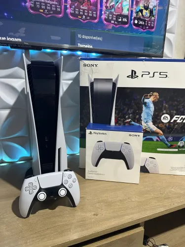 Vendo ou Troco em PS4 + Volta PS5 Mídia física e Digital Novinho Completo 