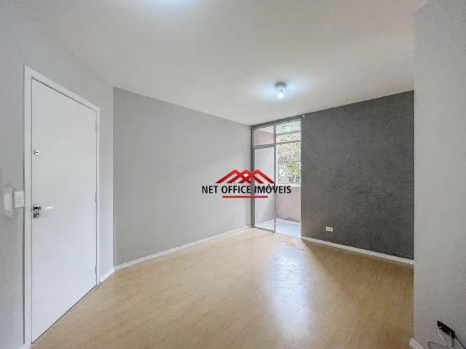 Apartamento com 2 dormitórios à venda, 44 m² por R$ 320.000 - Monte Castelo - São José dos