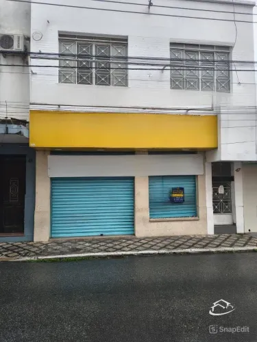 Excelente ponto comercial para locação no Centro de Lorena-SP.