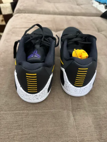 Tênis de Basquete - Nike Kobe Bryant (Raridade)