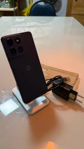 Moto G86 - 3 meses de uso excelente 