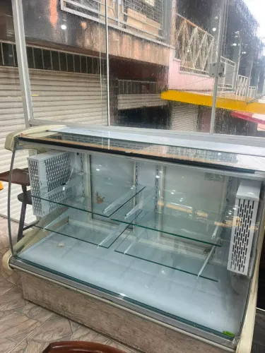 Vendo balcões de panificadora