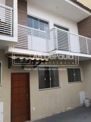 Casa em condomínio fechado com 2 quartos à venda em Sulacap