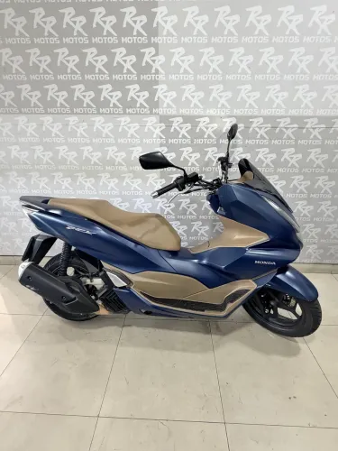 Moto Honda PCX 160 DLX 2024