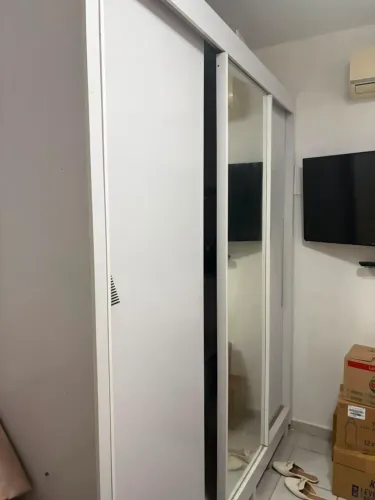 Guarda roupa casal (em perfeito estado)