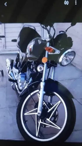 Suzuki yes 125 preta