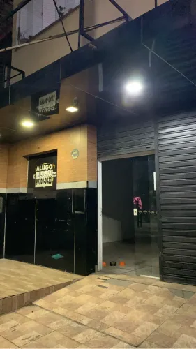 Loja próximo shopping Bangu