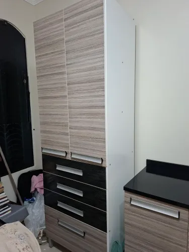 VENDO ARMÁRIO DE COZINHA - LINDO