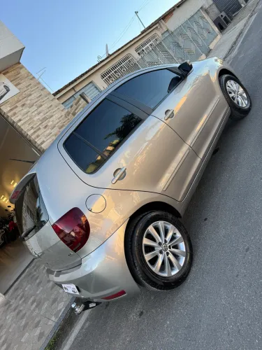 Volkswagen Fox 1.6 MI Total Flex 8V 5P 2013