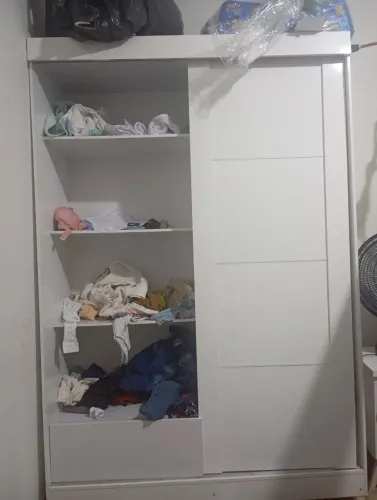 Guarda roupas