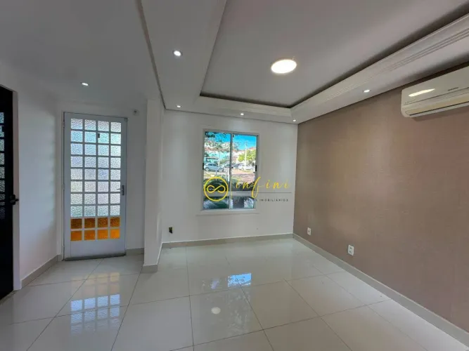 Casa de Condomínio com 3 Quartos à venda, 113 m² por R$ 793.900 - Condomínio Villa Flora -