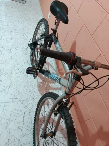 Bicicleta Caloi Aluminum Sport - Aro 26