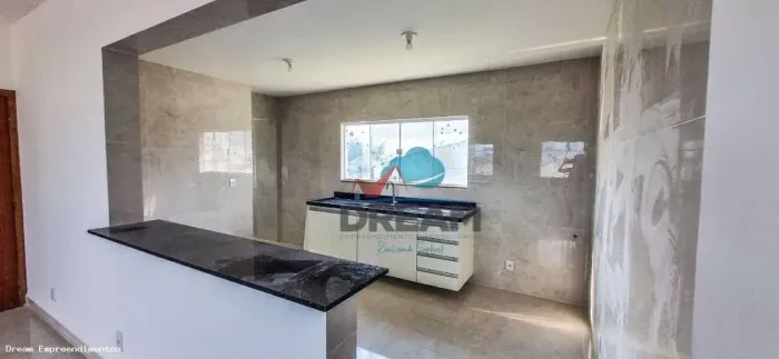 Apartamento com 3 dormitórios à venda, 113 m² por R$ 550.000,00 - Jardim Maringá - Macaé/R