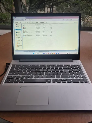 Laptop Core I5 / 8GB / SSD 256