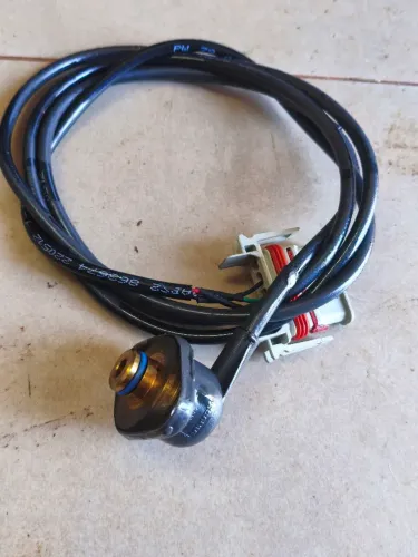 Sensor pressão de Óleo Scania - Original