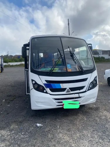 Micro ônibus. Neobus MA10