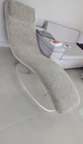 Chaise longue