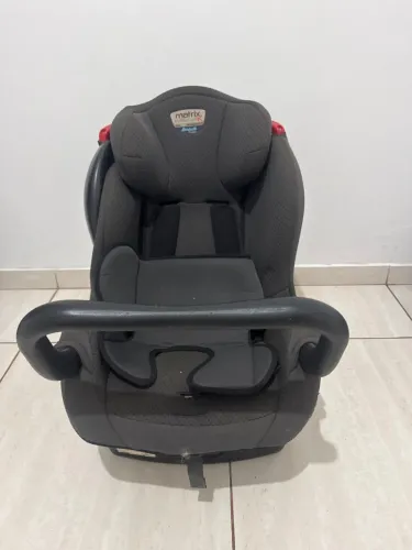 Cadeira infantil automotiva