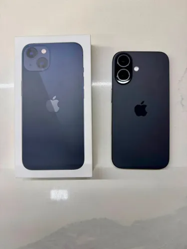 iPhone 16